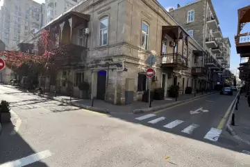 Satılır Köhnə Tikili Kubinkada 