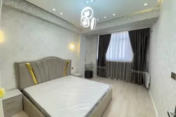 Satılır Yeni Tikili Ukraniya Dairəsida 