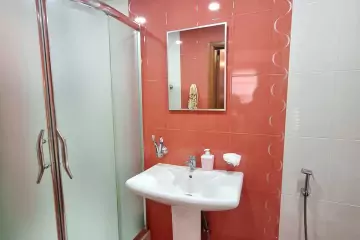 Satılır Yeni Tikili Yasamalda 