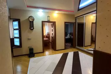 Satılır Yeni Tikili Xətai Park Yaşayış Kompleksida 