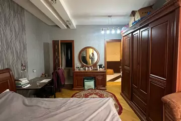 Satılır Yeni Tikili Xətai Park Yaşayış Kompleksida 