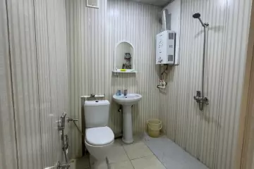 Satılır Köhnə Tikili Xəzər Dairəsida 