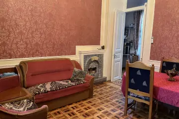 Satılır Köhnə Tikili Kubinkada 