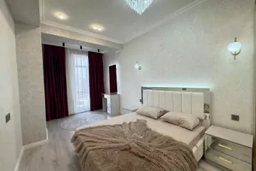 Satılır Yeni Tikili 8-ci Kilometrdə 