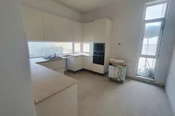 Satılır Villa Bibi Heybətdə 