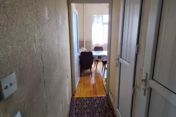 Satılır Köhnə Tikili Ukraniya Dairəsida 