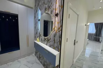 Satılır Yeni Tikili Ukraniya Dairəsida 