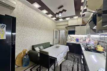 Satılır Yeni Tikili 4-cü Mikrorayonda 