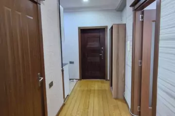 Satılır Yeni Tikili Ukraniya Dairəsida 