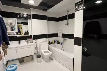 Satılır Yeni Tikili Yeni Yasamalda 