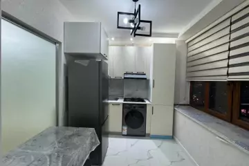 Satılır Yeni Tikili Ukraniya Dairəsida 