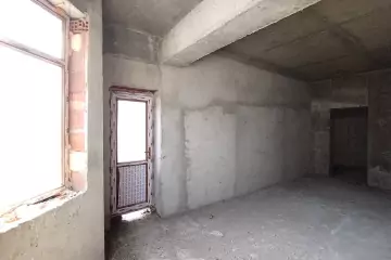 Satılır Yeni Tikili 8-ci Kilometrdə 