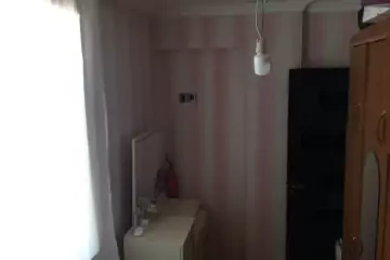 Satılır Yeni Tikili Qurtuluş 93da 