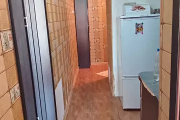 Satılır Yeni Tikili Qurtuluş 93da 