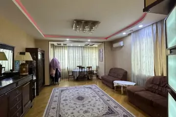 Satılır Yeni Tikili Xətai Park Yaşayış Kompleksida 