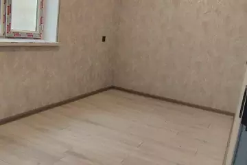 Satılır Həyət Evi Sarayda 