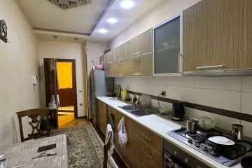 Satılır Yeni Tikili Xətai Park Yaşayış Kompleksida 