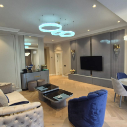 Kirayə 2 otaqlı Yeni Tikili 95 m², Mərkəz