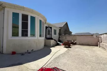 Satılır Həyət Evi Masazırda 