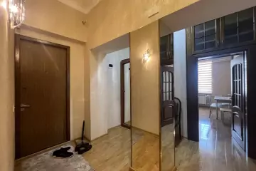 Aylıq Kirayə Köhnə Tikili Ağ şəhər Kompleksində 