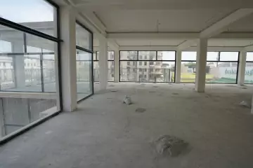 Satılır Obyekt Xırdalan şəhərində 