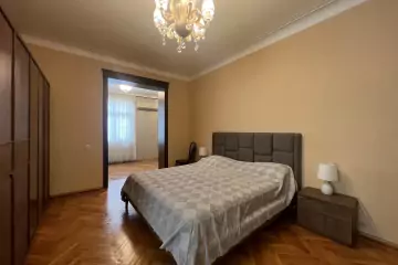 Aylıq Kirayə Köhnə Tikili Ağ şəhər Kompleksində 