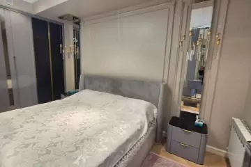 Aylıq Kirayə Yeni Tikili Mərkəzdə 