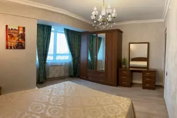 Aylıq Kirayə Yeni Tikili Mərkəzdə 