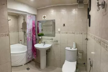 Aylıq Kirayə Yeni Tikili Mərkəzdə 