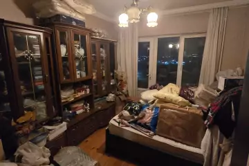 Satılır Köhnə Tikili Heydər əliyev Mərkəzində 