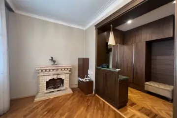 Aylıq Kirayə Köhnə Tikili Ağ şəhər Kompleksində 