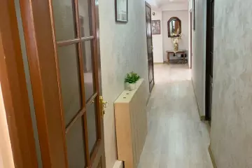 Aylıq Kirayə Yeni Tikili Mərkəzdə 