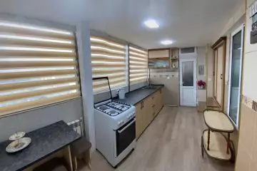 Aylıq Kirayə Yeni Tikili Mərkəzdə 