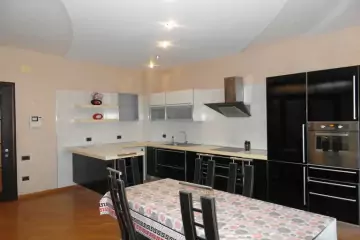 Aylıq Kirayə Yeni Tikili Həsən əliyev (keçmiş İnqilab)da 