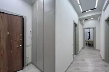 Satılır Yeni Tikili 28 May Metrosu ətrafında 