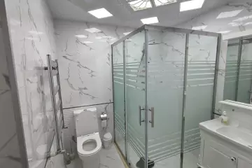 Satılır Yeni Tikili Ayna Sultanova Heykəlində 