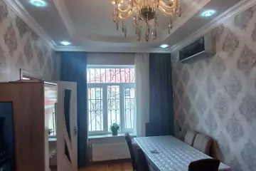 Satılır Həyət Evi Bakıda 