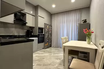 Satılır Yeni Tikili Grand Hayatda 