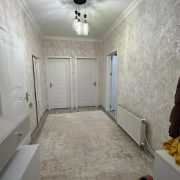 Satılır 2 otaqlı Köhnə Tikili 80 m², Biləcəri