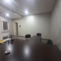 Ofis kirayə 1 otaqlı 30 m², 1 sot  ərazi, Nərimanov parkı