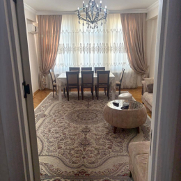 Kirayə 2 otaqlı Yeni Tikili 105 m², Elmler Akademiyası