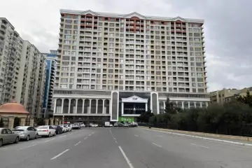 Satılır Yeni Tikili Ağ şəhər Kompleksində 