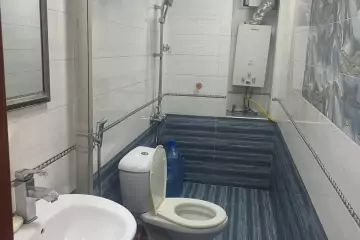 Satılır Köhnə Tikili Heydər əliyev Mərkəzində 