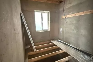 Satılır Həyət Evi Savalan Qəsəbəsida 