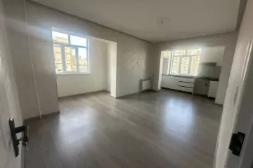 Aylıq Kirayə Köhnə Tikili Xalqlar Dostluğuda 