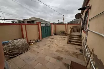 Satılır Həyət Evi Hövsanda 