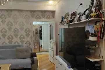 Satılır Yeni Tikili Masazırda 