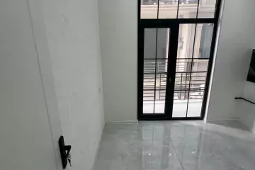 Satılır Yeni Tikili Masazırda 