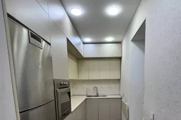 Satılır Yeni Tikili 7-ci Mikrorayonda 