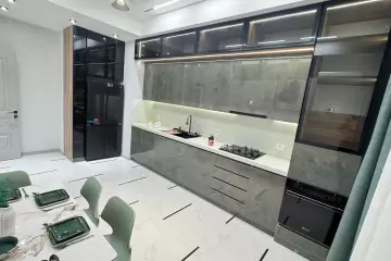 Satılır Yeni Tikili Nəsimi Bazarında 